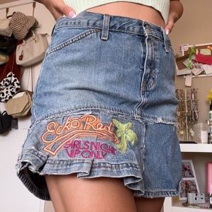 Vintage Y2K Eckōred Asymmetrical Skirt